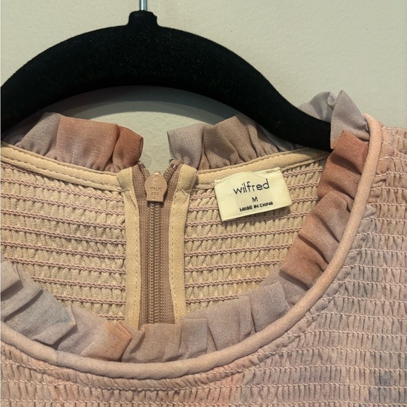 Wilfred Smocked Long Sleeve Blouse - Picture 2 of 5